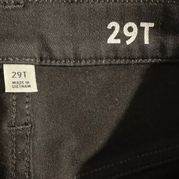 J. Crew Tall 9&quot; Mid-Rise Vintage Slim-Straight Jean in Stay Black Wash