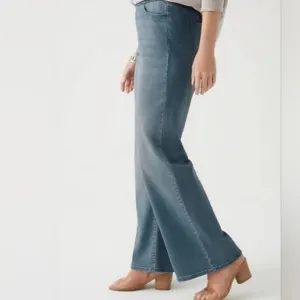 J. Jill Boot Cut Denim Jean Size 8 NEW NWT