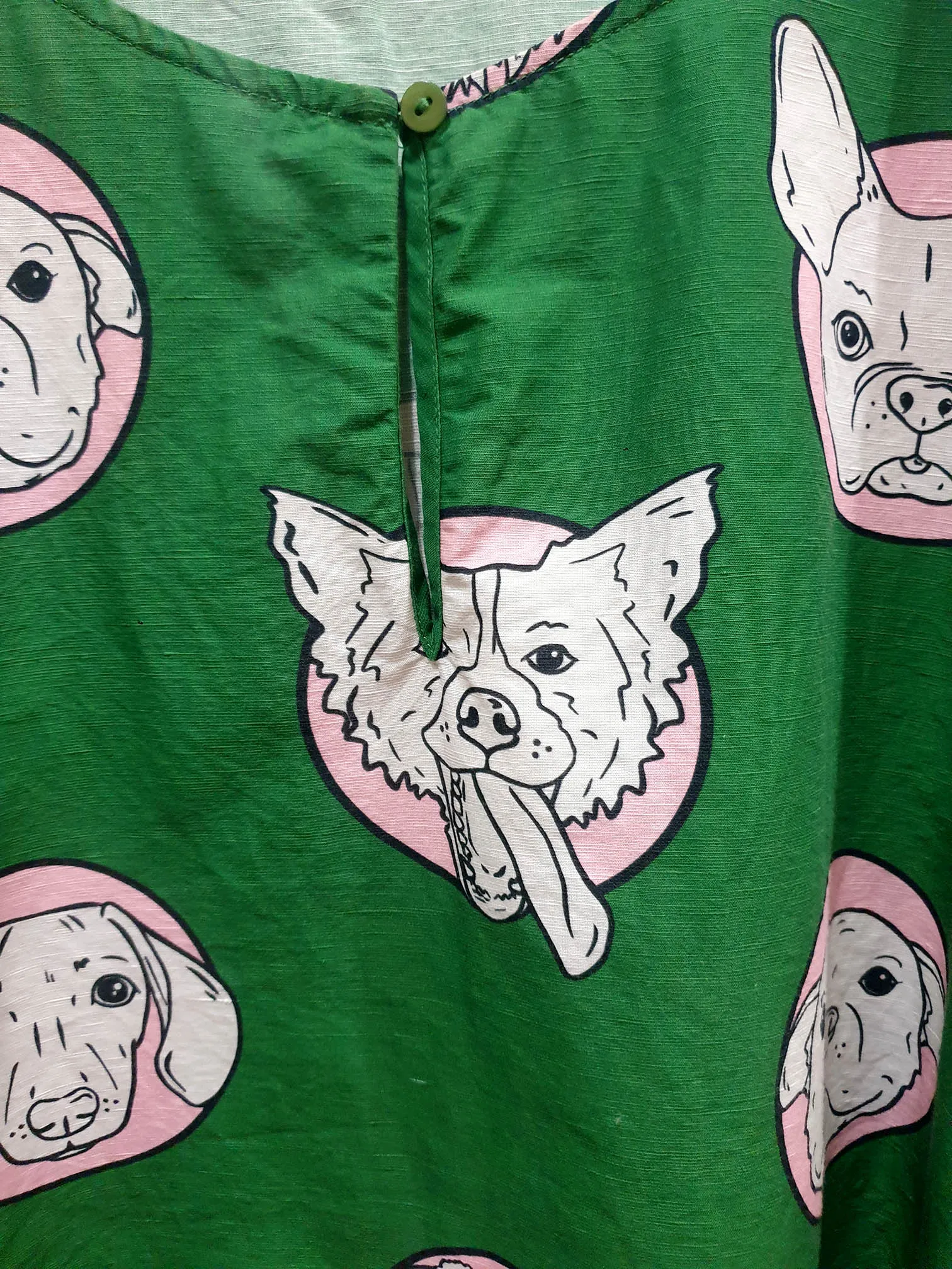 Jericho Road green dog print top size 12