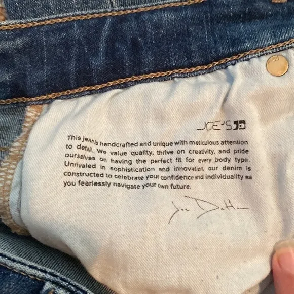 Joe’s The Icon Mid Rise Skinny Crop Jeans