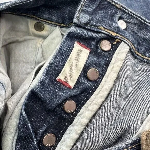 JOHN VARVATOS USA Women’s Jeans Size 29R Regular Distressed Straight Fit