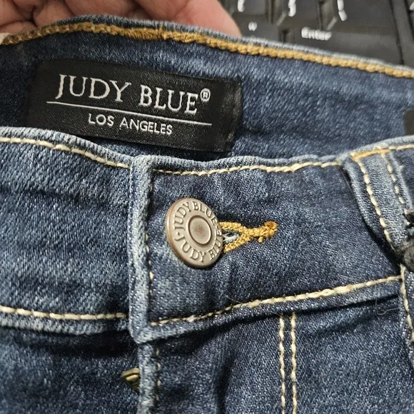 Judy Blue Mid-rise, Straight Fit SALE!