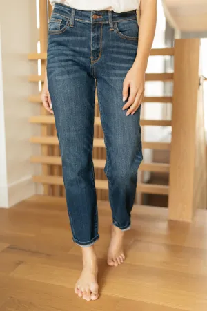 JUDY BLUE Plain And Perfect Medium Wash Jeans