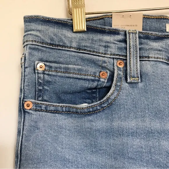 Levi’s Button Fly Ribcage Distressed Straight Ankle Jeans Size 32 x 27 NEW