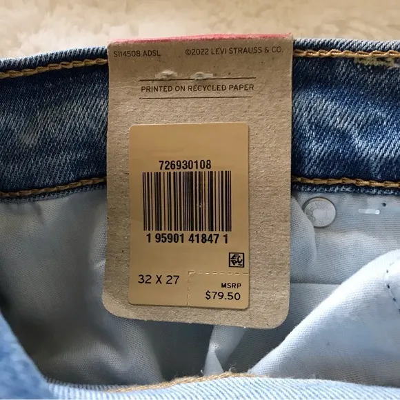 Levi’s Button Fly Ribcage Distressed Straight Ankle Jeans Size 32 x 27 NEW