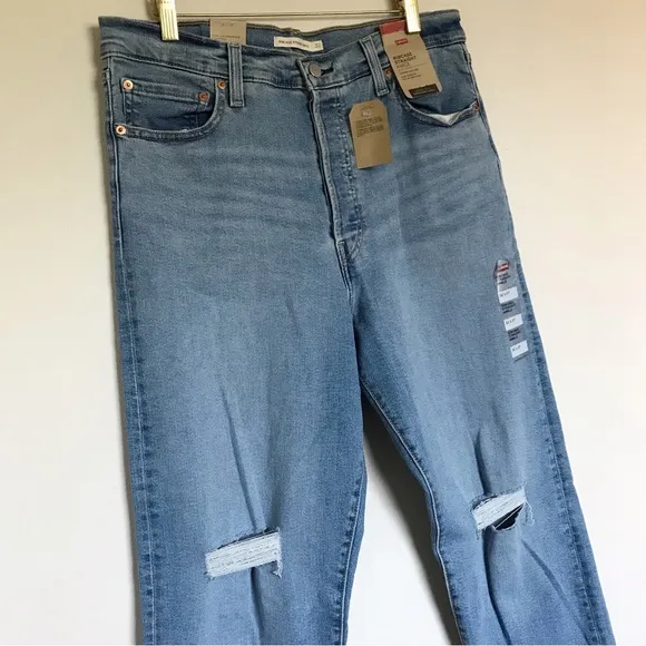 Levi’s Button Fly Ribcage Distressed Straight Ankle Jeans Size 32 x 27 NEW