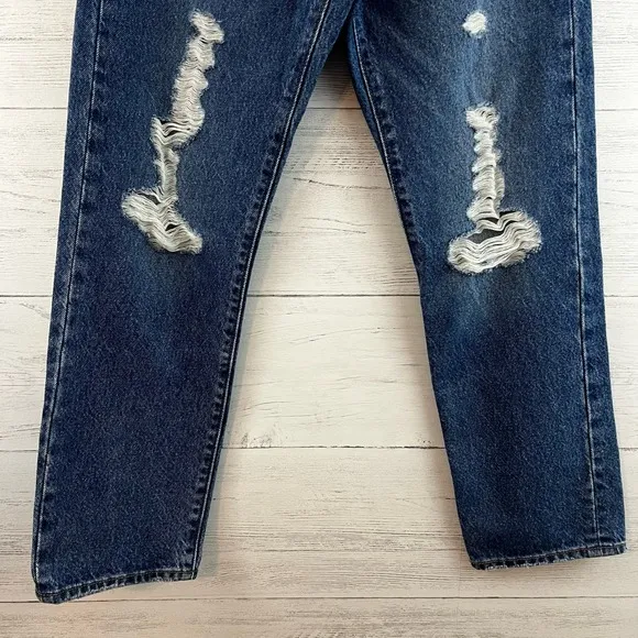 Levi’s NWT Wedgie Straight Dark Wash Jeans Size 25