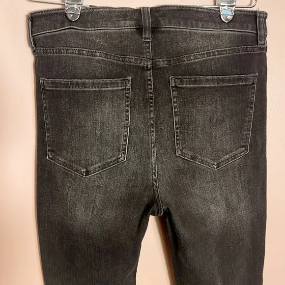 Liverpool Abby Hi-Rise Skinny Ankle Jeans