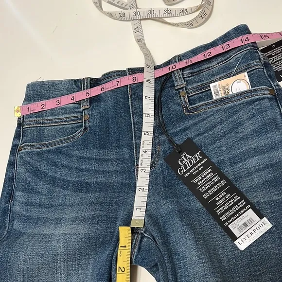Liverpool Gia Glider The Crop Flare Cartersville Blue Fray Hem NWT