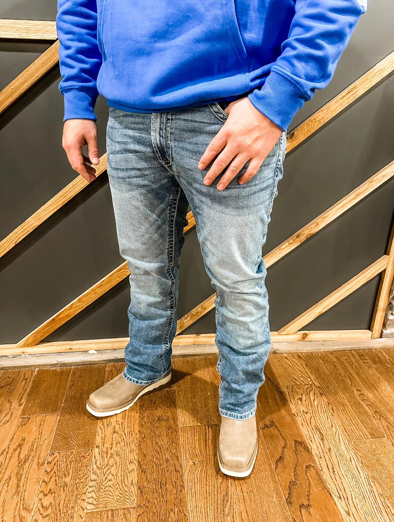 M5 Slim Stretch Stillwell Stackable Straight Leg Jean