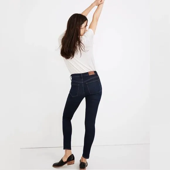 Madewell 9&quot; Mid-Rise Skinny Jeans in Orland Wash