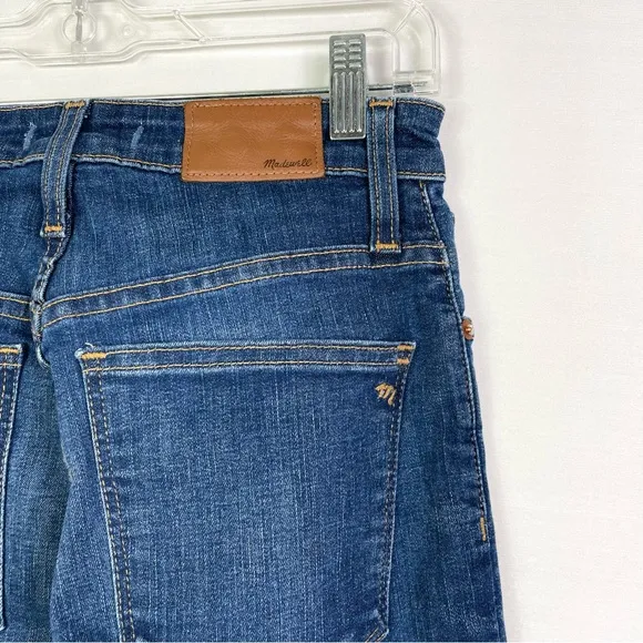 Madewell Curvy High-Rise Skinny Jeans in Moreaux Wash