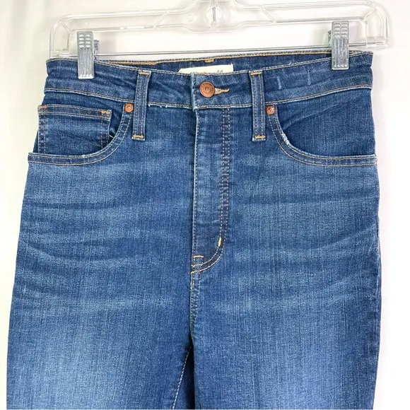 Madewell Curvy High-Rise Skinny Jeans in Moreaux Wash