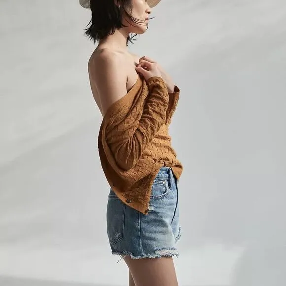 MADEWELL Relaxed Denim Shorts in Renfield Wash: Destructed Edition Size 26 NWT