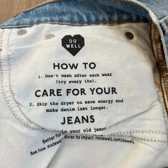 Madewell Relaxed Denim Shorts NWT Raw Edge Hem Size 30