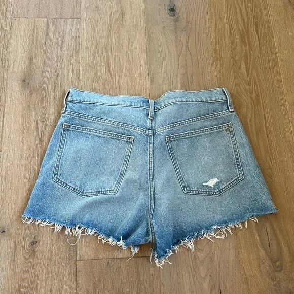 Madewell Relaxed Denim Shorts NWT Raw Edge Hem Size 30