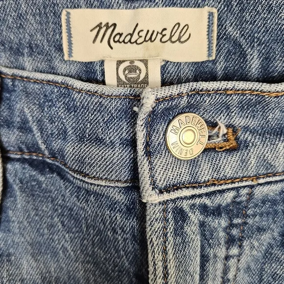 Madewell The Mid-Rise Perfect Vintage Jean in Ainsdale Wash: Knee-Rip Edition 26