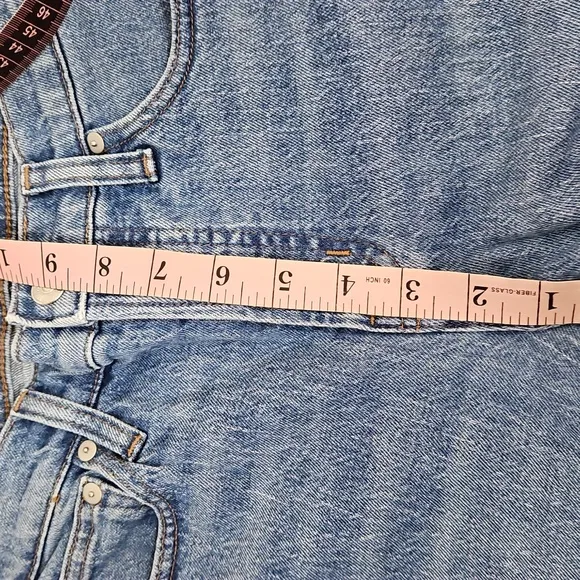 Madewell The Mid-Rise Perfect Vintage Jean in Ainsdale Wash: Knee-Rip Edition 26