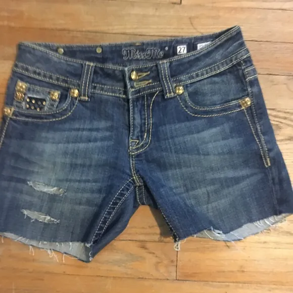 Miss Me Distressed Denim Shorts Size 27