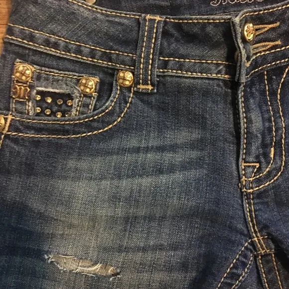 Miss Me Distressed Denim Shorts Size 27