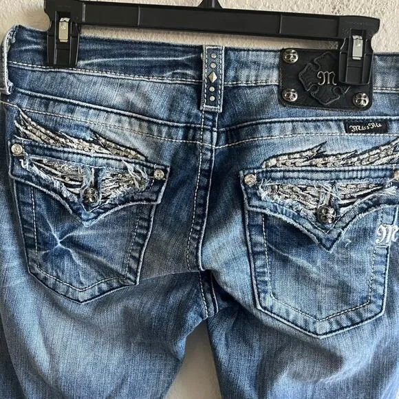Miss Me Medium Wash Angel Wing Sparkly Skinny Jeans Size 28 Style JE533052L
