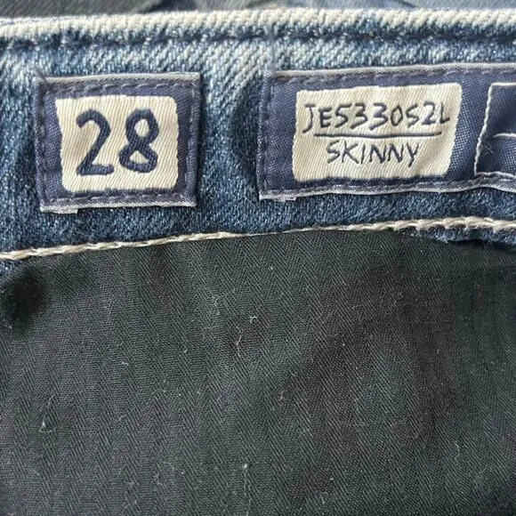 Miss Me Medium Wash Angel Wing Sparkly Skinny Jeans Size 28 Style JE533052L