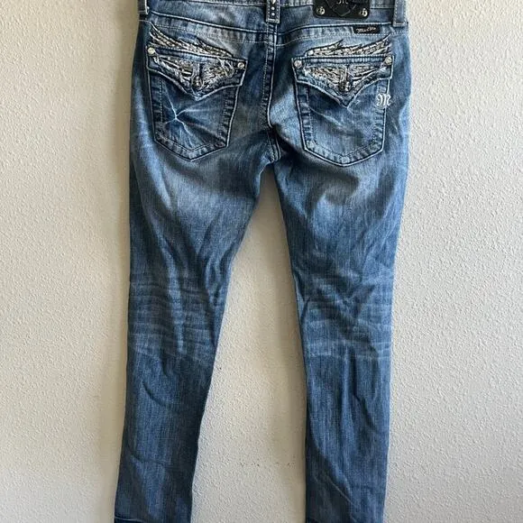 Miss Me Medium Wash Angel Wing Sparkly Skinny Jeans Size 28 Style JE533052L