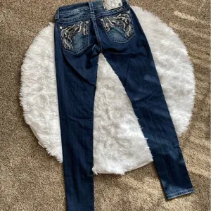 Miss Me Signature Skinny Jeans FLAW Bling Rhinestones Womens Size 25