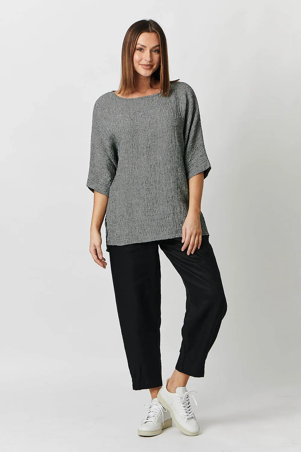 Naturals by O&J Round Neck Tunic Top GA285