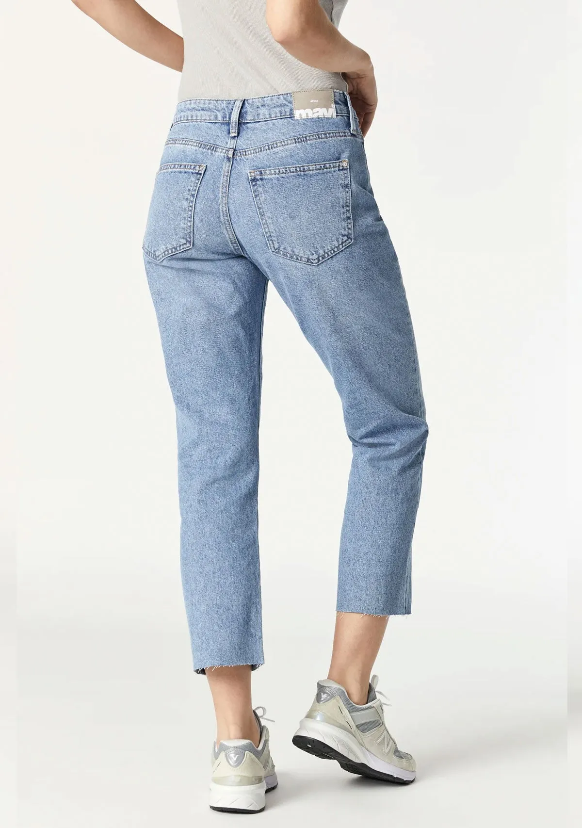 New York Straight Leg Light Brushed Denim