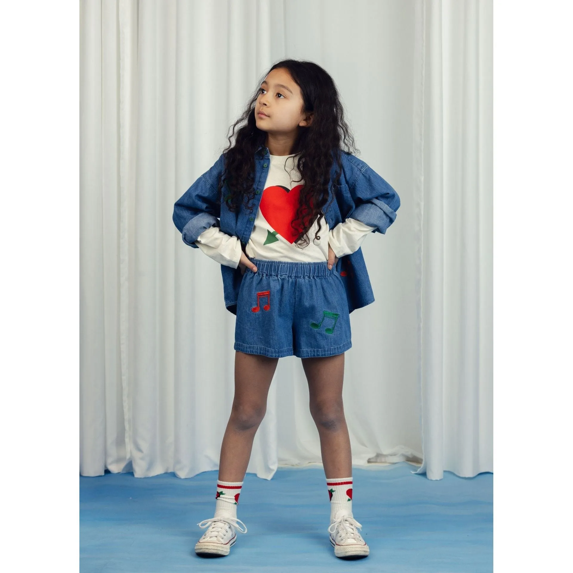 Note Emb Lightweight Denim Shorts