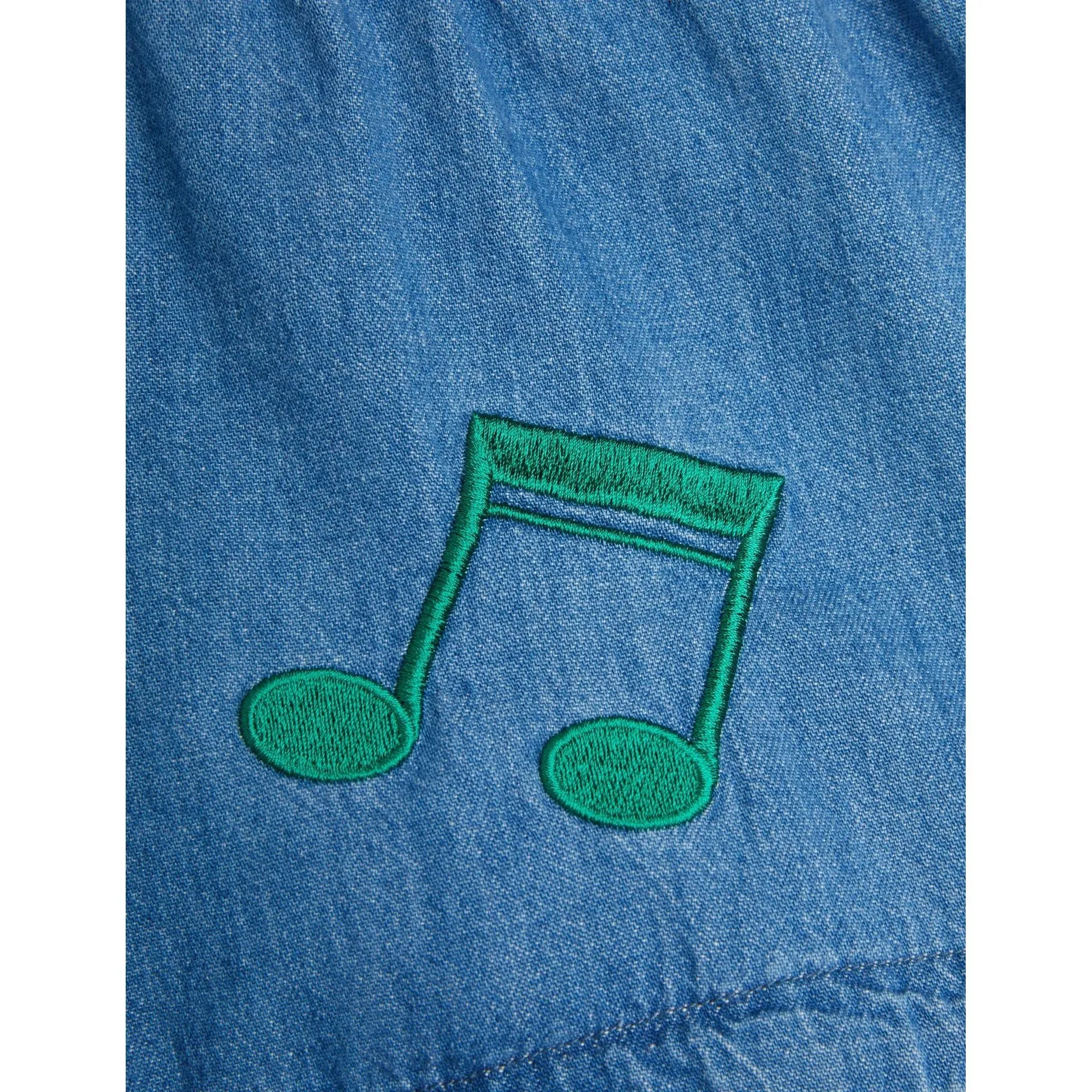 Note Emb Lightweight Denim Shorts