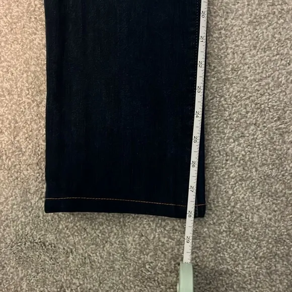 NWOT DL1961 Coco Curvy Straight Jeans Size 31