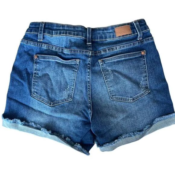 NWOT JUDY BLUE DENIM CUFFED FRAYED DISTRESSED SHORTS WOMENS SIZE 27