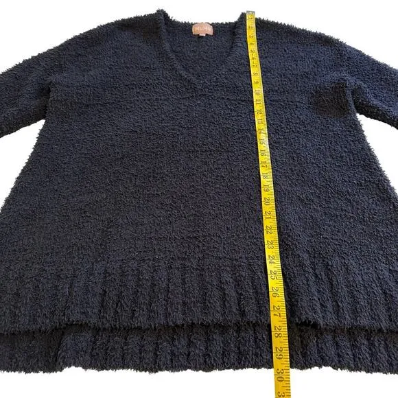 NWOT Show Me Your Mumu Hug Me Sweater ~Black Fuzzy Knit Oversized XS