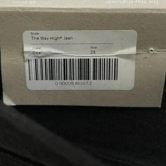 NWT Everlane The Way High Jean 28 Short Coal Black