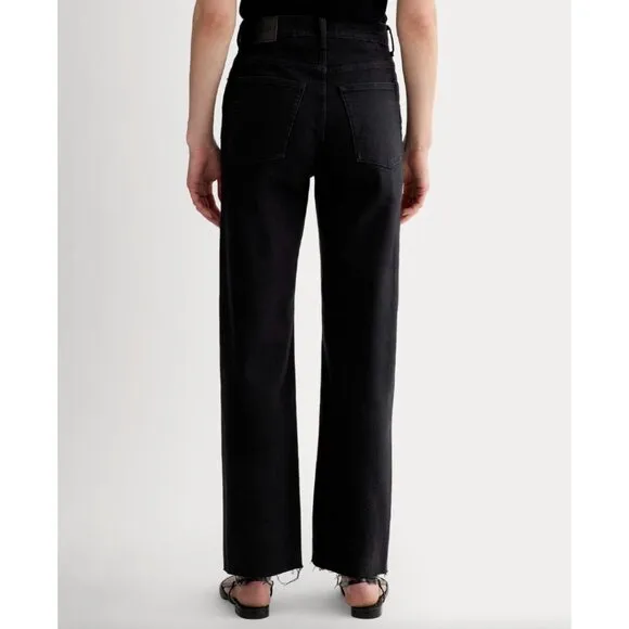 NWT Everlane The Way High Jean 28 Short Coal Black