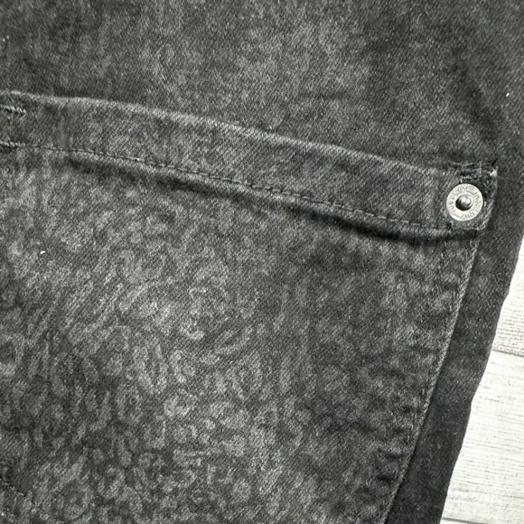 NWT INC Core Skinny Denim Jeans