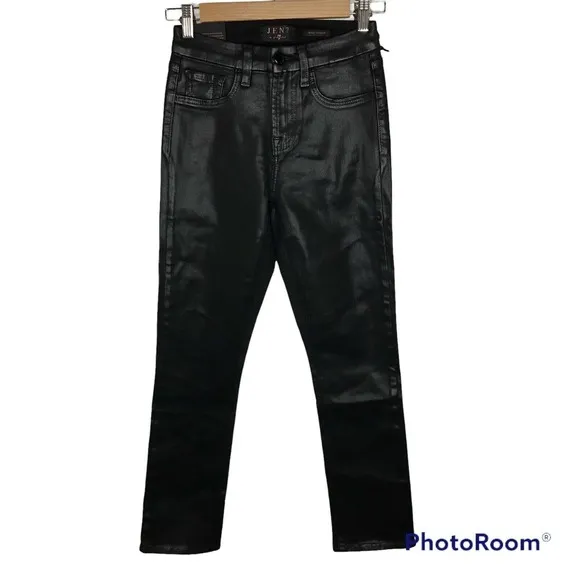 NWT Jenn 7 by 7 For All Mankind Womens Ankle Straight Black Coated Jeans Size 0