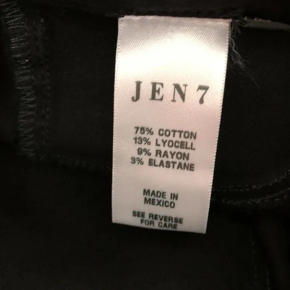 NWT Jenn 7 by 7 For All Mankind Womens Ankle Straight Black Coated Jeans Size 0