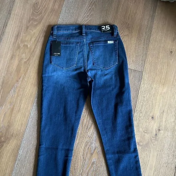 NWT Joe’s Jeans Skinny Ankle in Dark Wash