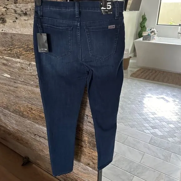 NWT Joe’s Jeans Skinny Ankle in Dark Wash