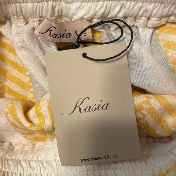 NWT Kasia Geometric Print Yellow Shorts Size Small