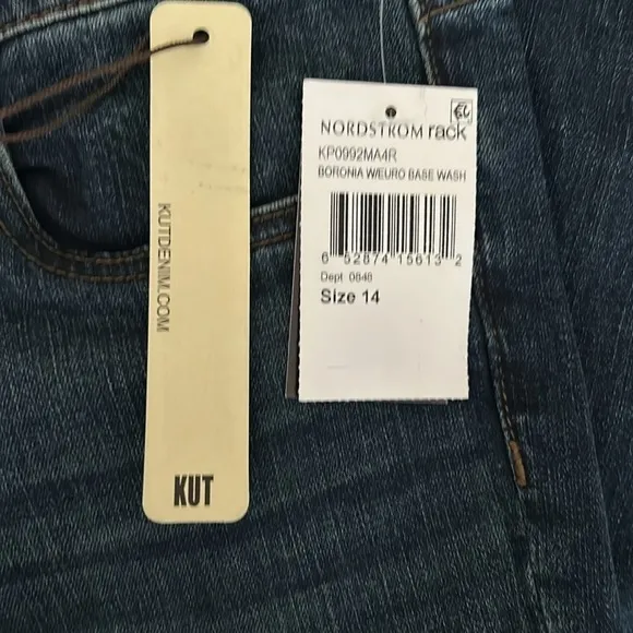 NWT Kut from the Kloth Carlo Ankle Skinny Raw Hem