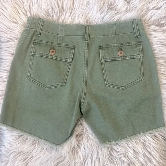 NWT Le Superbe Beach Crawler Cutoff Green Shorts Size 4 Reg. $175