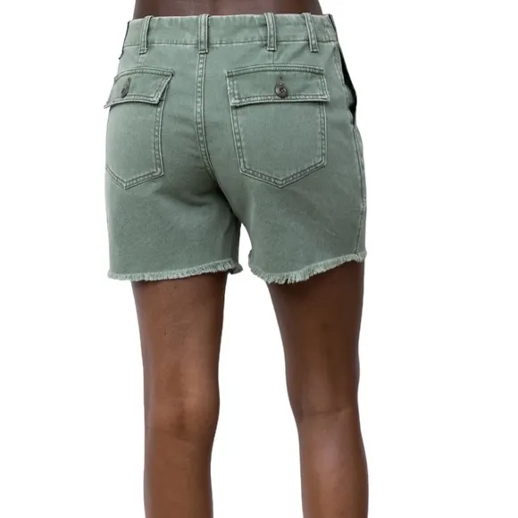 NWT Le Superbe Beach Crawler Cutoff Green Shorts Size 4 Reg. $175