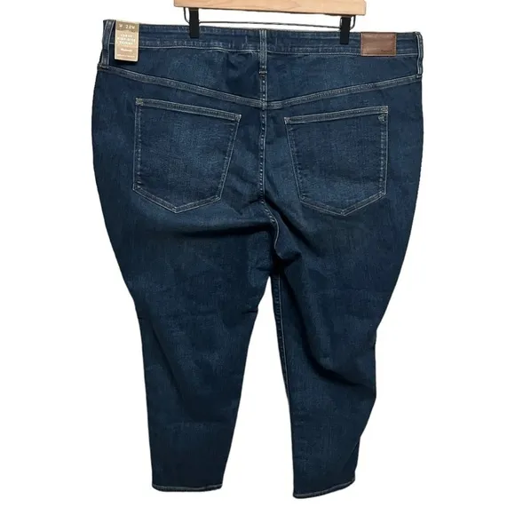 NWT Madewell Curvy High-Rise Skinny Jeans