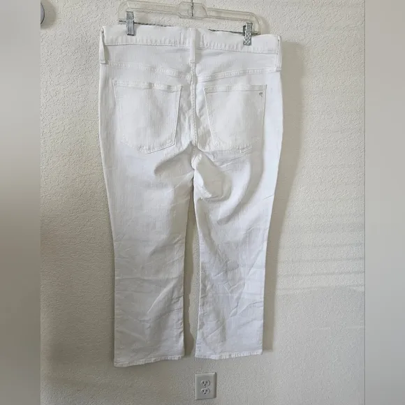 NWT Madewell Mid-Rise Kick Out Ankle Length Flare Jeans in Pure White