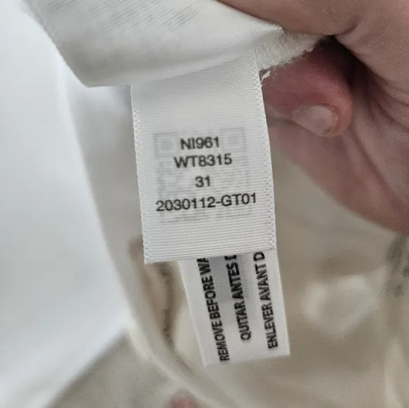 NWT Madewell Mid-Rise Kick Out Ankle Length Flare Jeans in Pure White