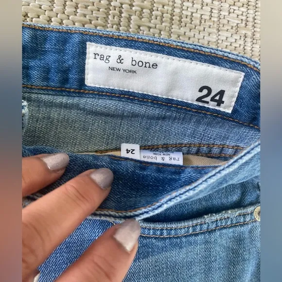 NWT Rag &amp; Bone Dre Low-Rise denim shorts in size 24